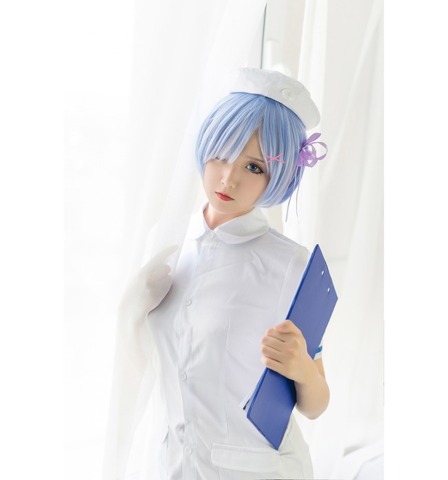 Curry3鸡年新春特别版欢腾上市 中国红为主色调“ 娱乐平台”